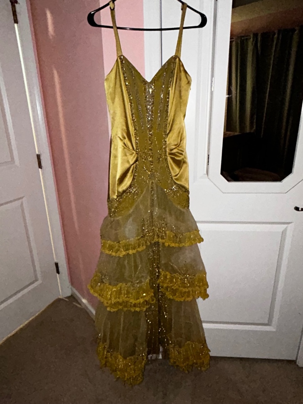 Mac Duggal couture prom dress